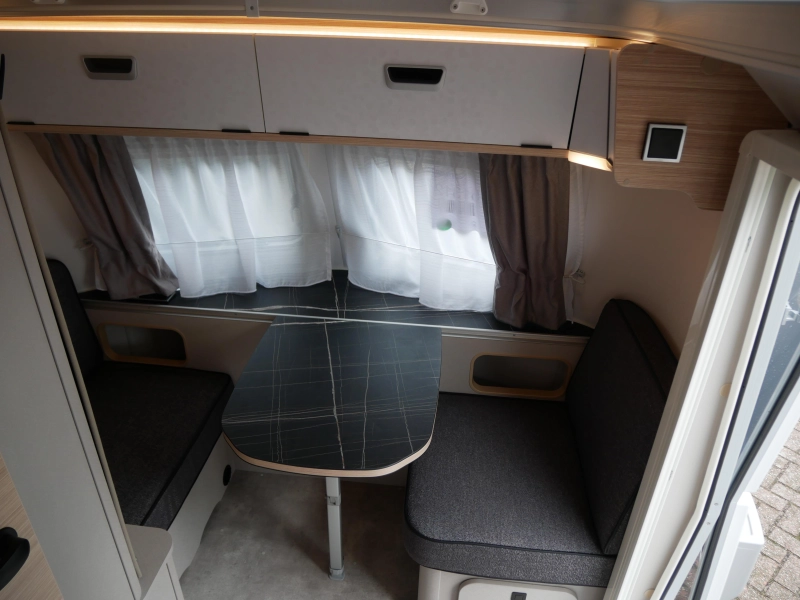 Eriba Touring 542 Silver Edition  foto: 12