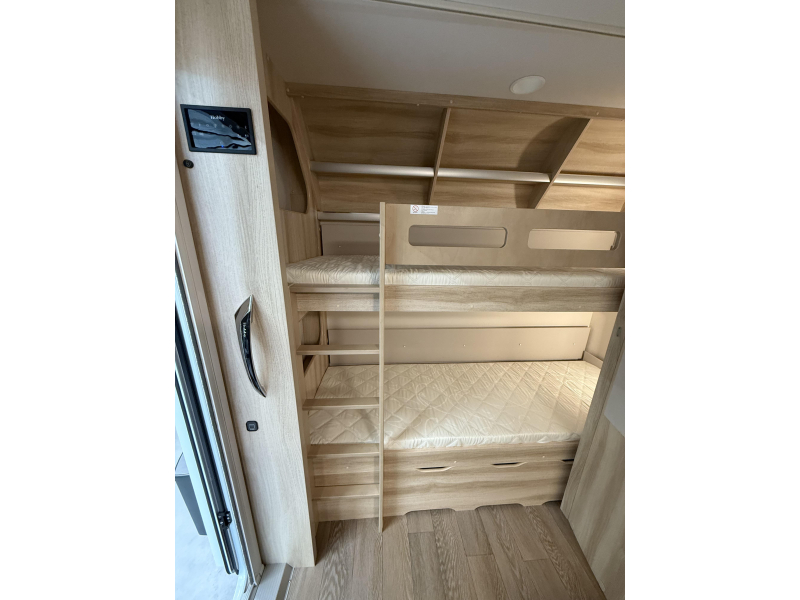 Hobby De Luxe 490 KMF  foto: 7
