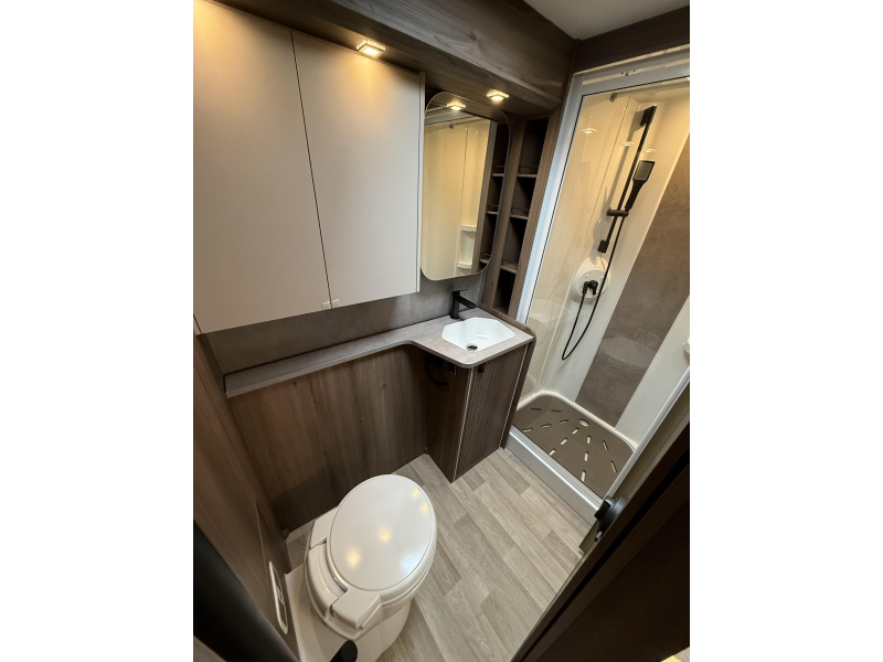 Kabe Imperial 740 TDL Model 2026 - E5 indeling  foto: 12