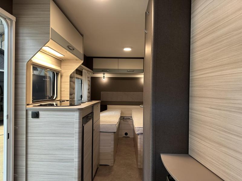 Dethleffs C'Joy 460 LE fietsendrager  foto: 19