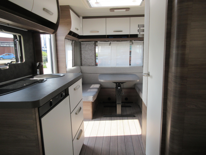Knaus Sport Silver Selection 460 EU MET MOVER EN VASTE LUIFEL 