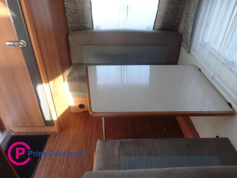 Hobby De Luxe 400 SF  foto: 11