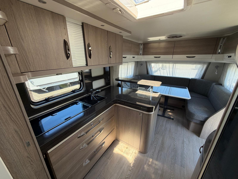 Hobby Prestige 660 WFC 35 JAAR PEN!  foto: 7