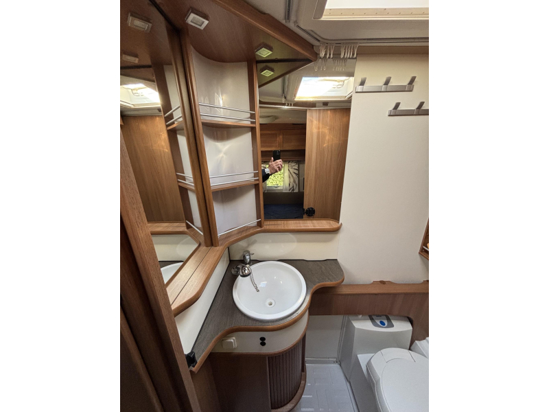 Kabe Smaragd XL Fransbed+Alde verwarming  foto: 14