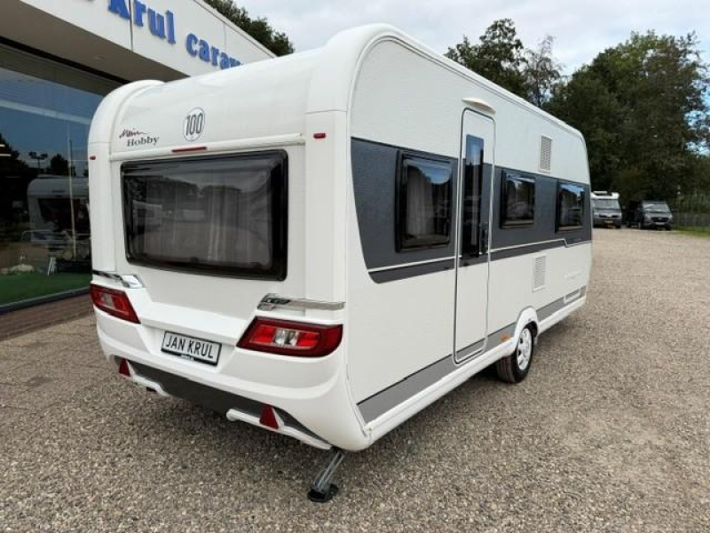 Hobby De Luxe Edition 495 UL mover voortent fietsenrek  foto: 7