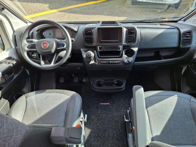 Adria Matrix Axess 650 SL 5-PERSOONS foto: 13