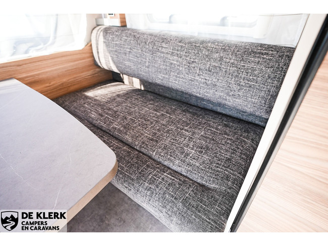 Dethleffs Nomad 460 EL foto: 17