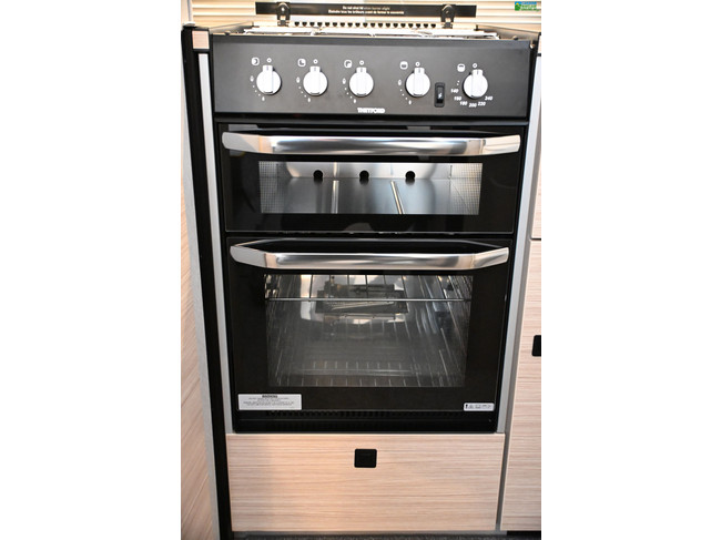 Eriba Touring Triton 420 foto: 21