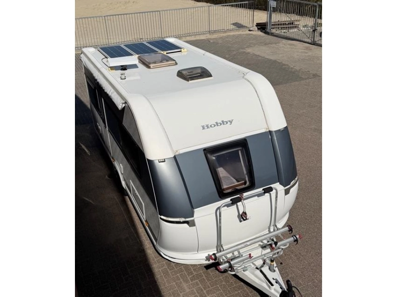 Hobby Excellent 495 UFE Incl. Mover Luifel  foto: 9