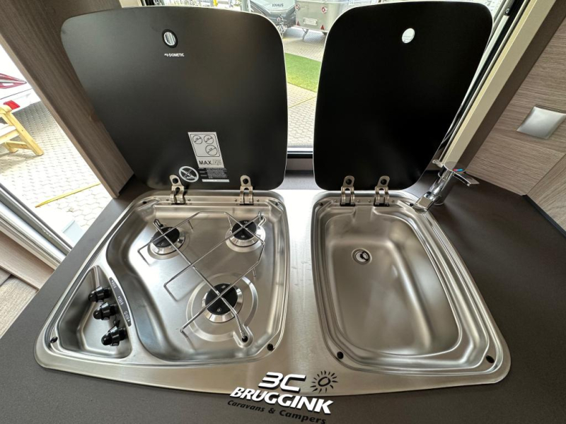 Bürstner Premio Limited 530 TL - ENKELE BEDDEN  foto: 5