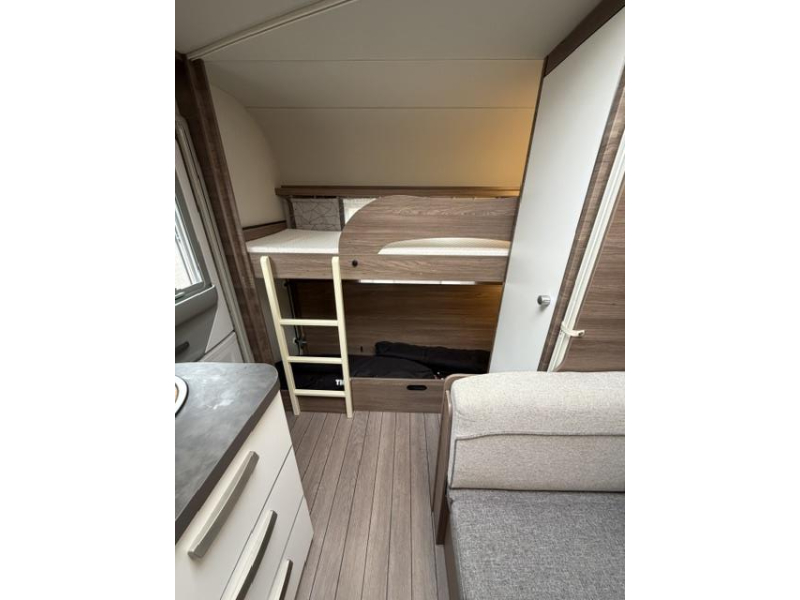Knaus Sport Silver Selection 540 FDK Incl. Mover en Luifel  foto: 23