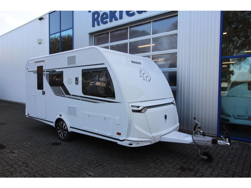 Knaus Sudwind Black Selection 420 QD Dwarsbed & Hoge koelkast! 