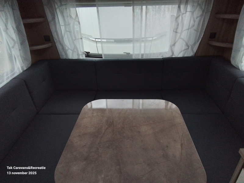 Fendt Tendenza 465 SFB model 2026 Frans bed 