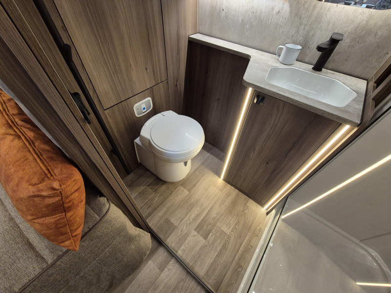 Kabe Safir 600 TDL E2 2,3 Enkele bedden  foto: 12