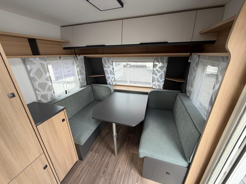 Fendt Apero Activ 465 GE Model 2027  foto: 7