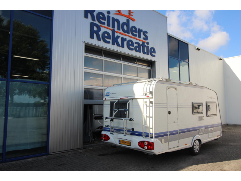 Hobby De luxe Easy 450 UB Mover, Voortent + luifel, 