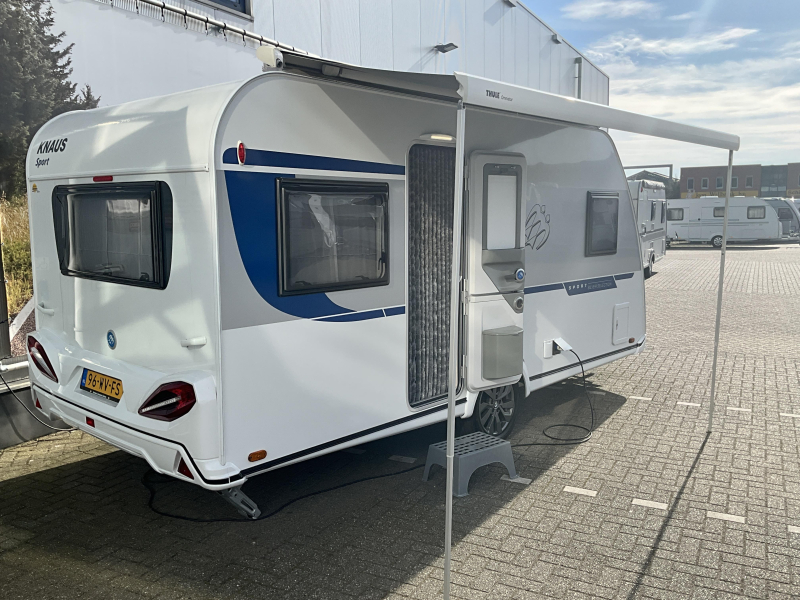 Knaus Sport Silver Selection 450 FU VOORTENT-LUIFEL-NETJES  foto: 1