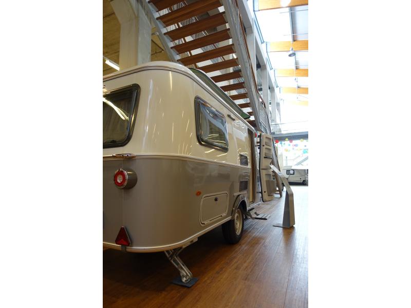 Eriba Touring 420 gratis mover  foto: 5