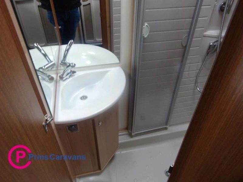 Bürstner Averso 410 TS  foto: 21