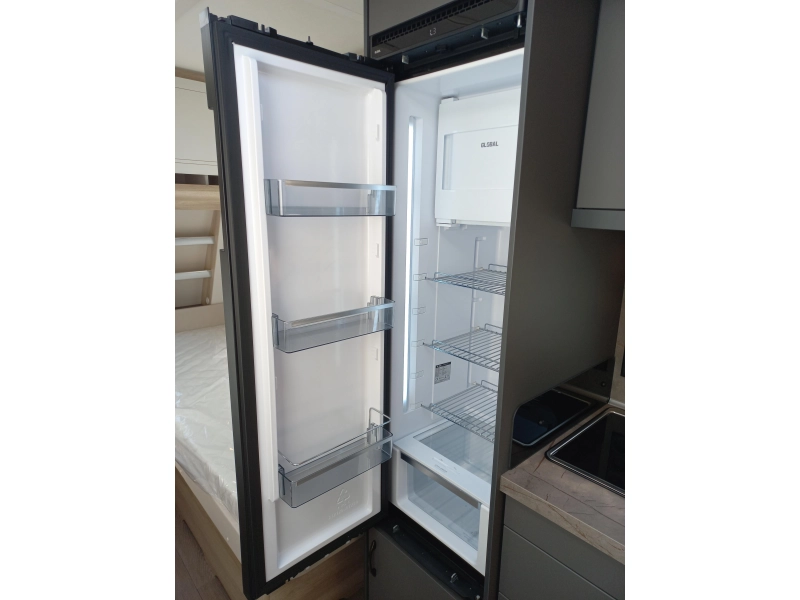 Hobby De Luxe 495 UL 1800kg - bedverbreding  foto: 10