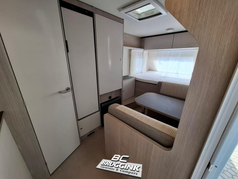 Bürstner Premio Life 425 TS Dwars Bed MOVER LUIFEL  foto: 3