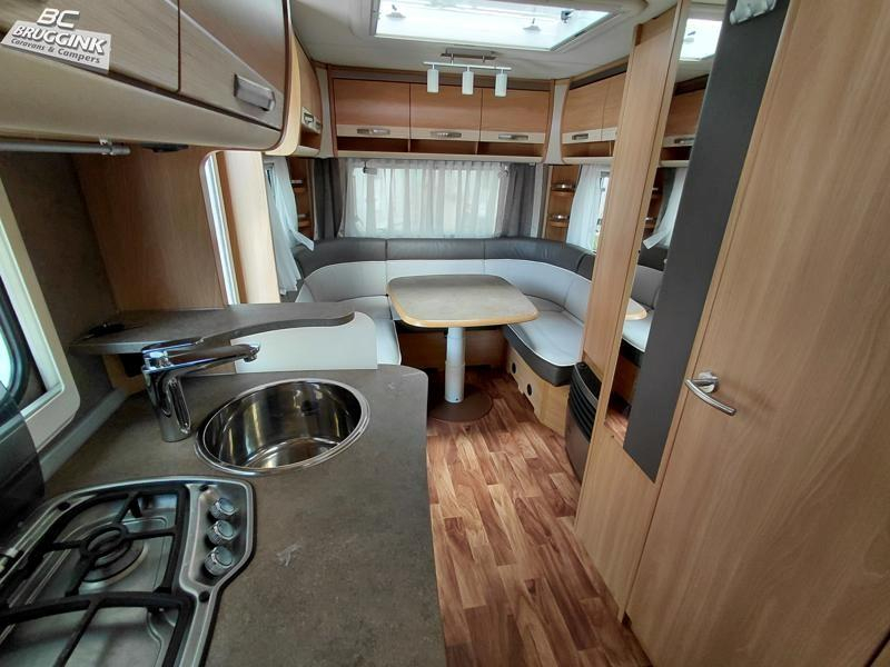 Knaus Sudwind 500 EU - ENKELE BEDDEN - RONDZIT  foto: 10