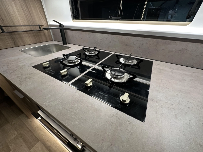 Kabe Royal 600 D XL Model 2026 - KingSize  foto: 11