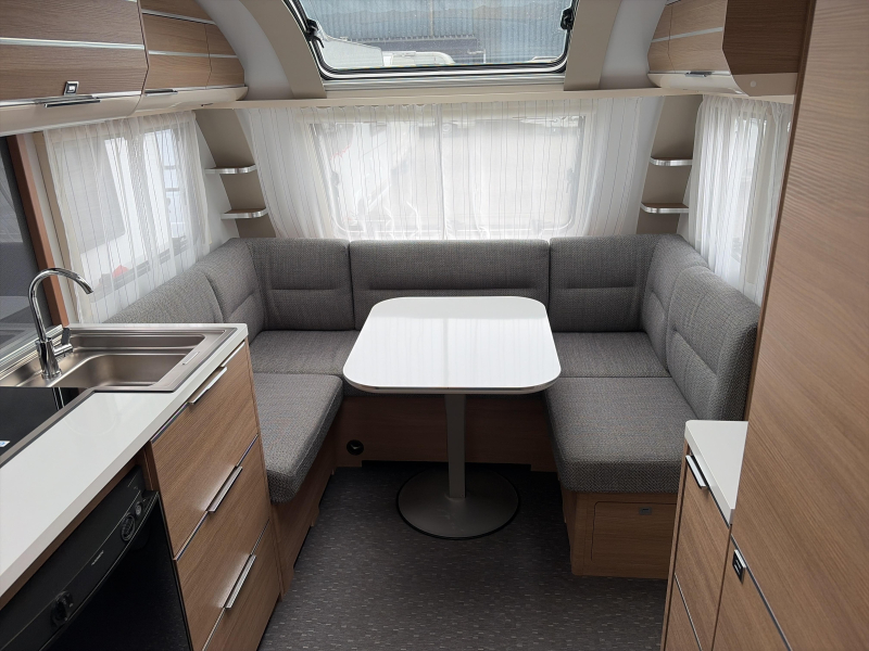 Adria Adora 472 UP Mover/Reservewiel  foto: 7