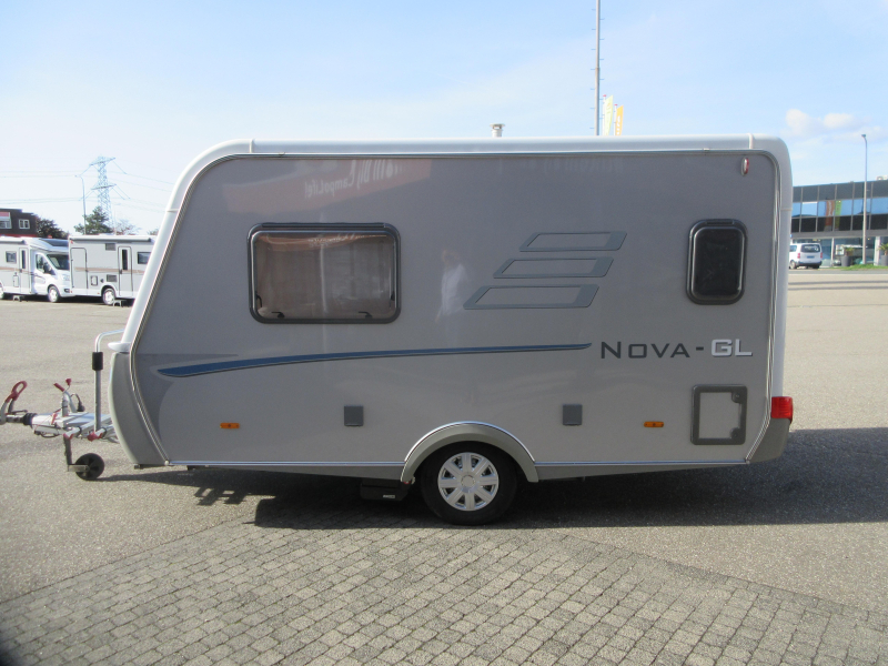 Eriba Nova GL 390 COMPACT MET EINDKEUKEN  foto: 18