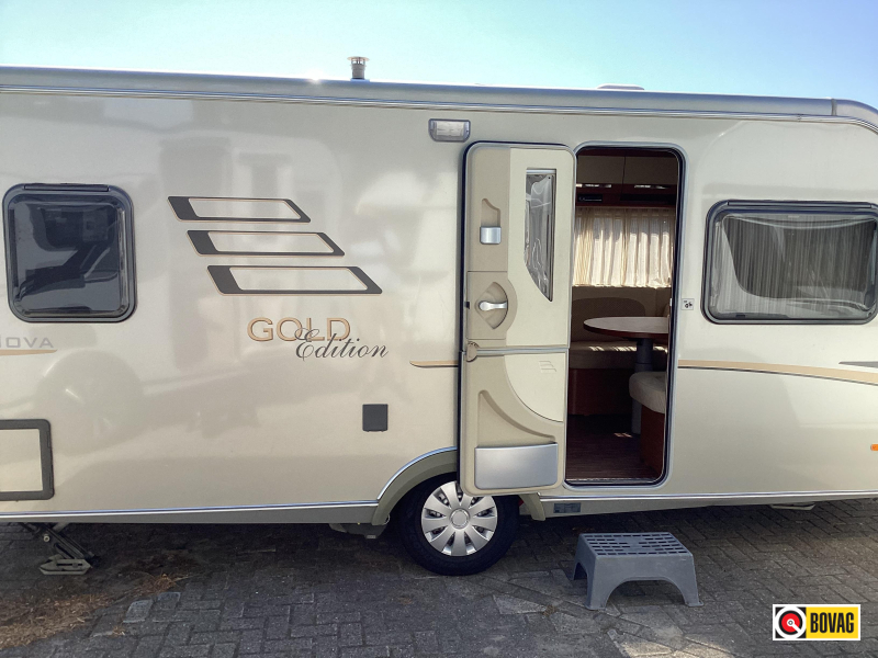 Eriba Nova Gold 465 GL  hoofdfoto: 1