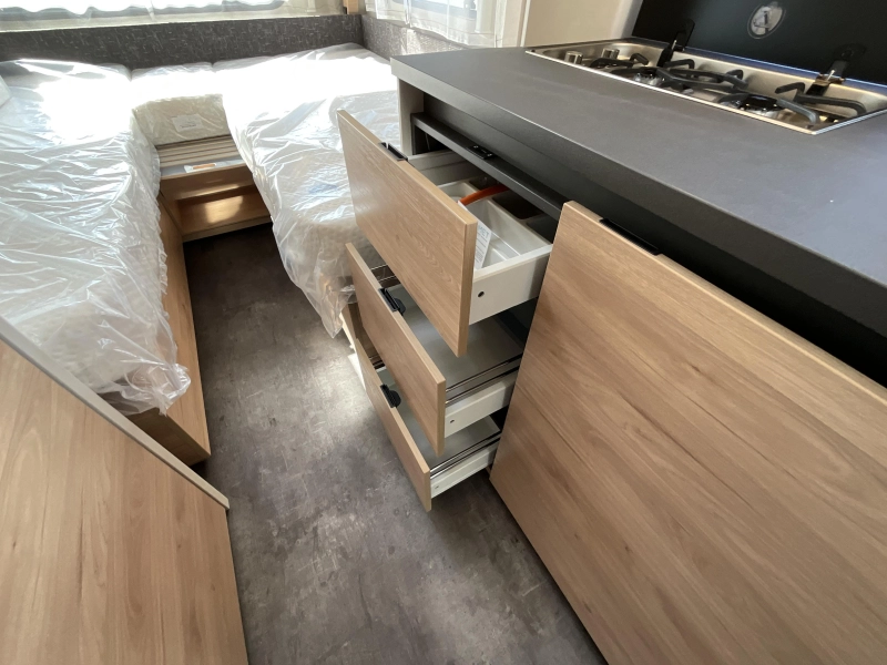Dethleffs Camper 460 EL MOVER-LUIFEL-FIETSENDRGR  foto: 15