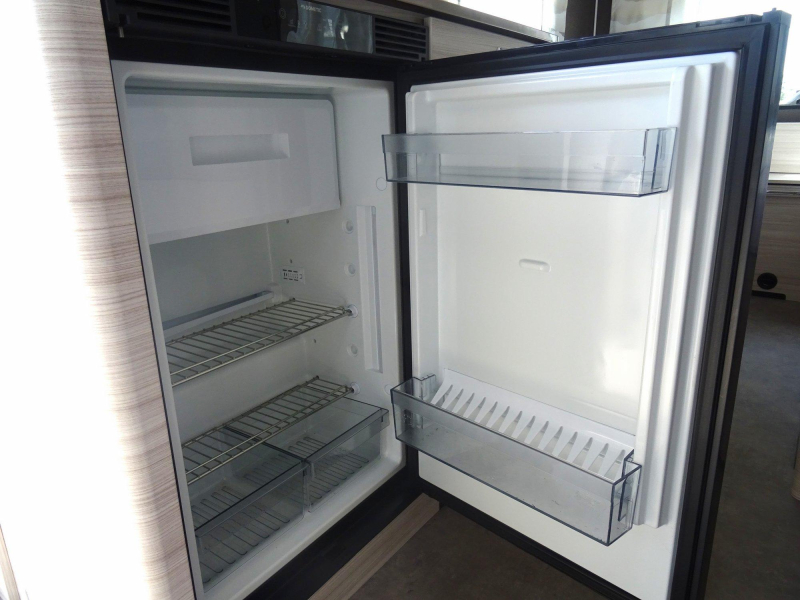 Dethleffs C'Joy 460 LE zeer nette caravan  foto: 15