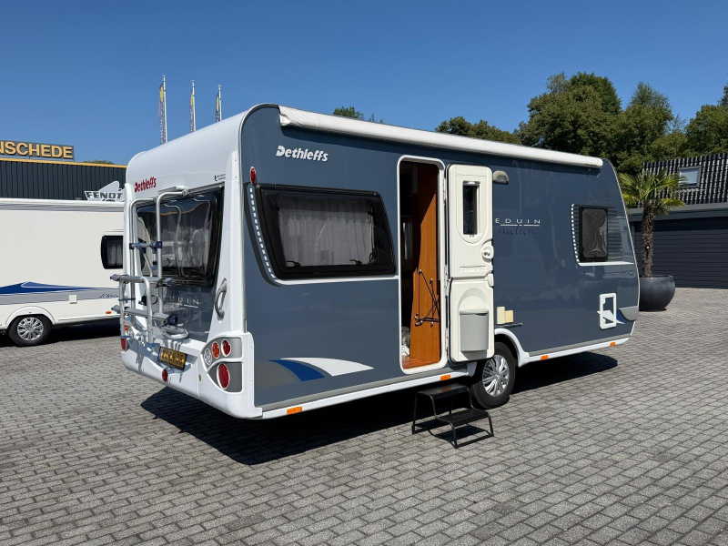 Dethleffs Beduin Emotion 485 DB Met Luifel en Isabella VT  foto: 2