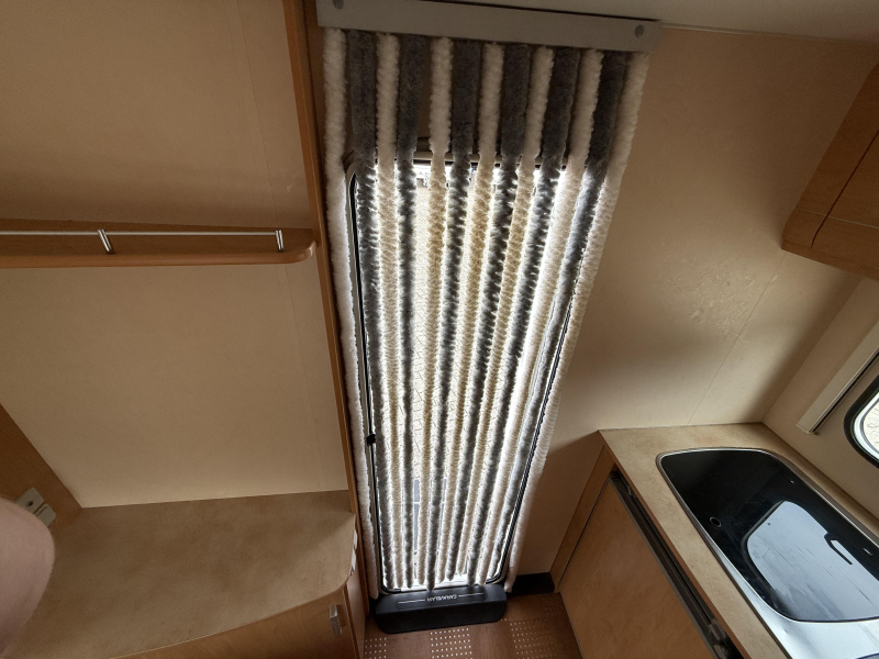 Caravelair Antares Luxe 400 Lichtgewicht 4 pers  foto: 11