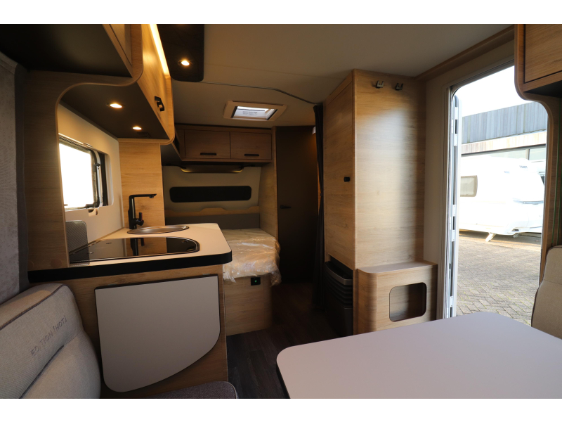 Weinsberg CaraOne Edition HOT 450 FU MODEL 2027 - 771 VLOER  foto: 8