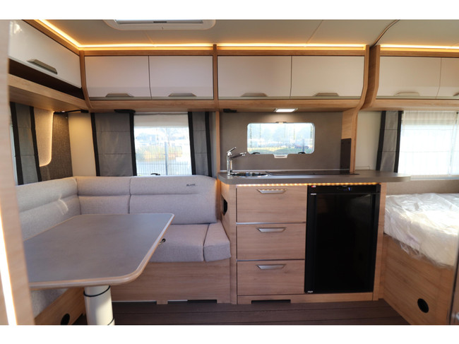 Knaus Sudwind Black Selection 450 FU MODEL 2027 - 893 foto: 8