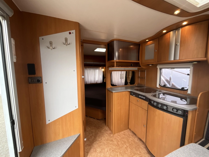Dethleffs Camper Lifestyle 450 DB ALDE-LUIFEL-ZEER NETJES  foto: 5