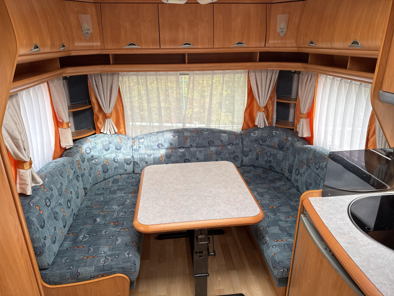 Hobby Excellent Easy 460 UFE Voortent/Luifel  foto: 10