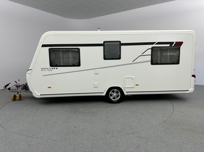 Eriba Nova 495 GL Activ Tourer foto: 11