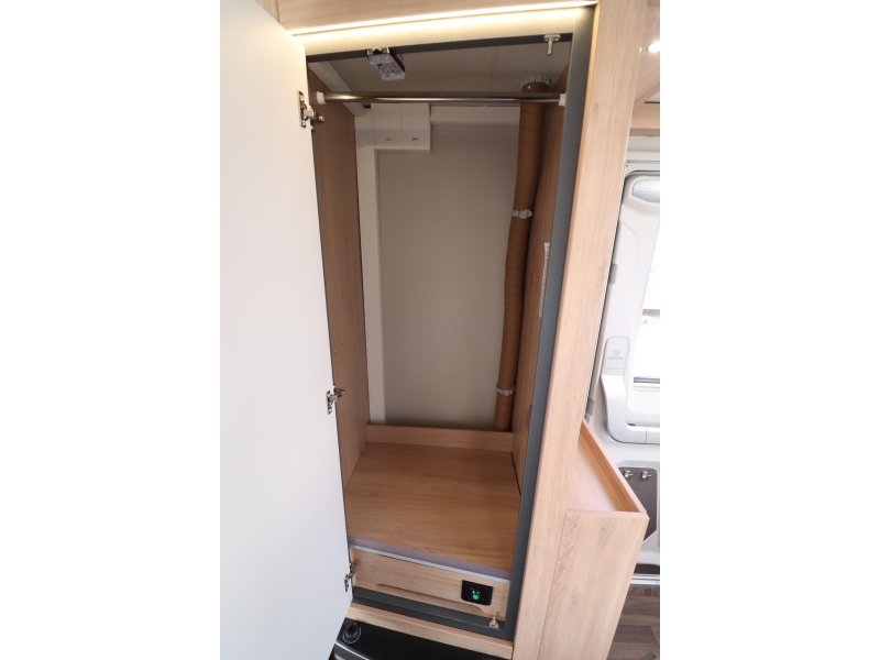 Knaus Sport Platinum 450 FU AKTIE - 200  foto: 10