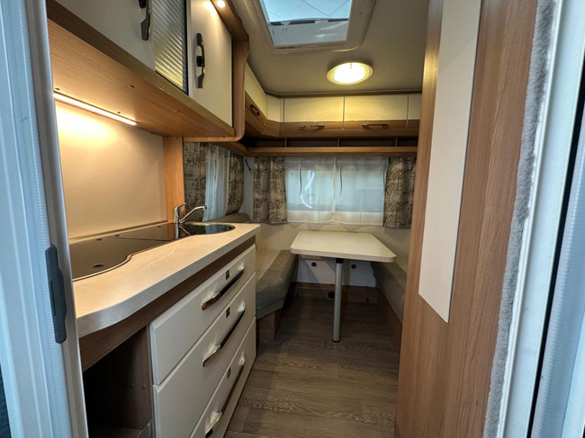 Hobby De Luxe 400 SFe foto: 2