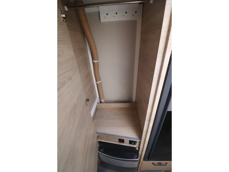Weinsberg CaraOne Edition HOT 480 QDK MODEL 2027 - 811  foto: 13