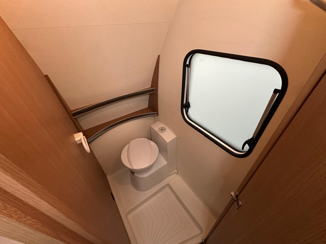 Knaus Sport 450 FU foto: 9