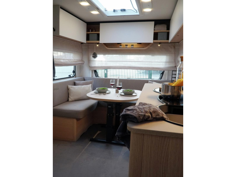 LMC Style 440 D model 2027, fransbed  foto: 40