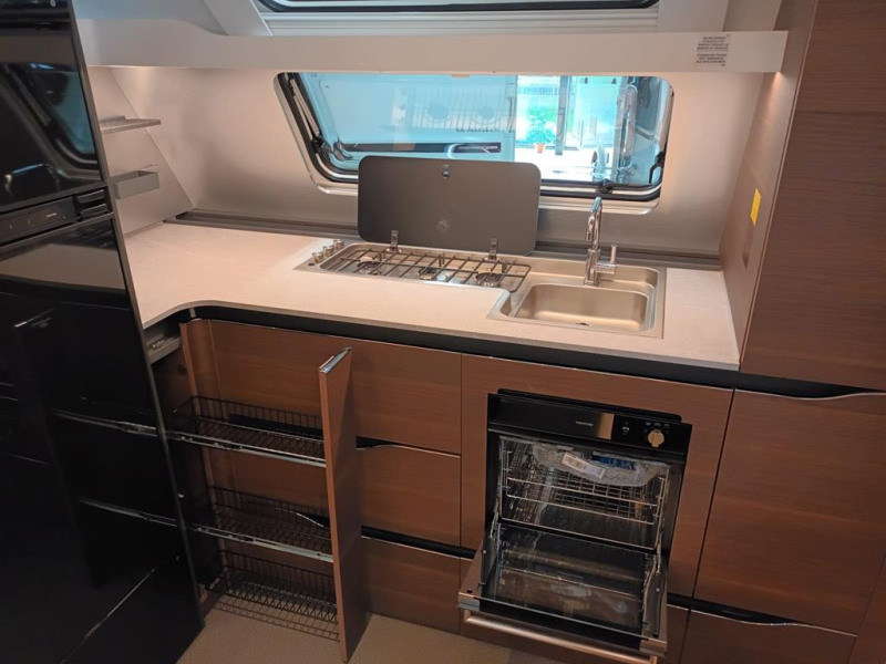 Adria Alpina 663 HT  foto: 8