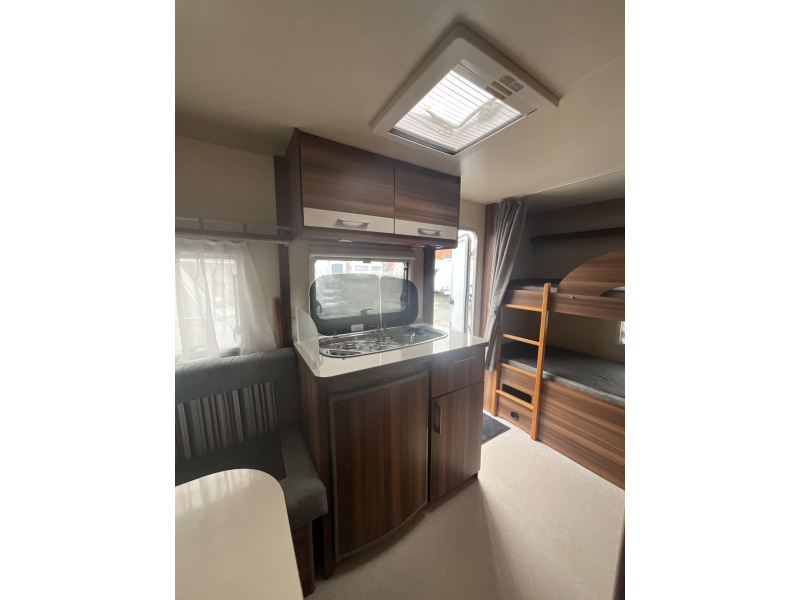 Weinsberg CaraOne 400 LK STAPELBED-VOORTENT  foto: 6