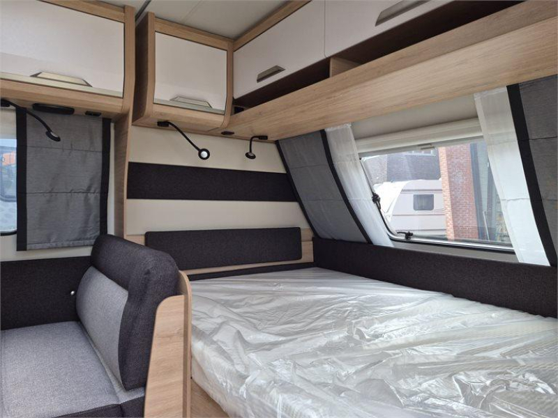 Knaus Sudwind Black Selection 500 QDK 
