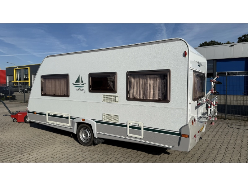 Eifelland Holiday 465 TF frans bed rondzit toilet  foto: 13