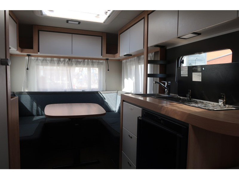Knaus Sport 450 FU ZGAN !! MET VOORTENT  foto: 14