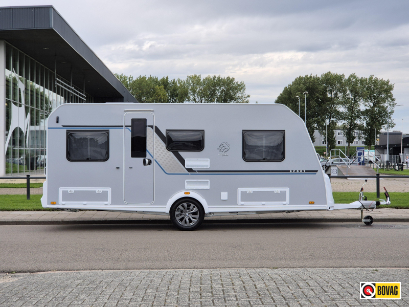 Knaus Sport Platinum 500 EU Rondzit + enkele bedden  hoofdfoto: 1